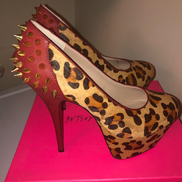 Betsy Johnson heels - Picture 2 of 3